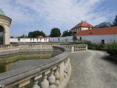 Fridrich Falcký v zahradě