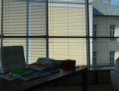 v advokátskej kancelárií