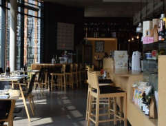 v Petrovej reštaurácií