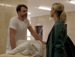 na chodbe polikliniky