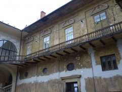 Rozhovor na pavlači