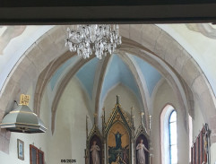 pohled na strop kostela Číhošť