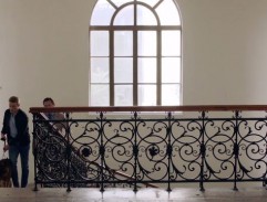 Schodisko na polícii