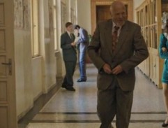 Zeměpisář na chodbě