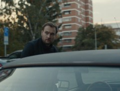 S01E08 Prostředník