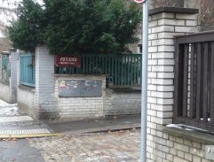 križovatka pred Milanovým domom