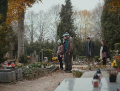 Na prvním hřbitově 2