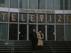 Před českou televizí