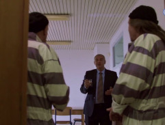 8. Komu sa nelení, tomu sa...