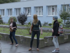 pred Sárinou školou 2