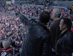 Na hokejovom štadióne