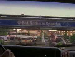 Schody na stanicu Rathaus Spandau