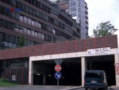 Parkovací dom pri Kolínskej aréne