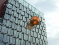 Výbuch v byte naproti