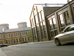 Semir a Ben idú do Peschovej firmy