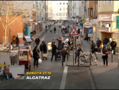 Semir, Ben a Ismet bežia do kancelárie