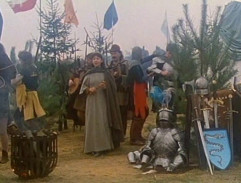 O třech rytířích,krásné paní a lněné kytli