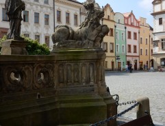 I. Noc hadů