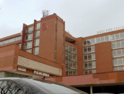 Budova polikliniky