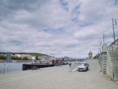 Ukradni si něco svýho!