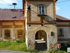 Planina vchod do budovy správní komise