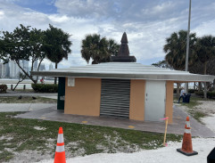 Na motorce po pobřeží