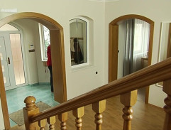 byt Petrovičovcov na Zlatom majeri