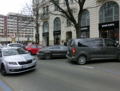 Ten svetr si nesvlíkej