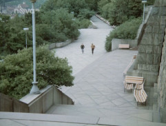 Ten svetr si nesvlíkej