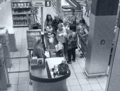 Evelyn ako pokladníčka