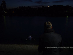 Evelyn sa potápa v Štrkovci