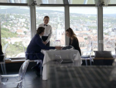 Minister školstva na rande