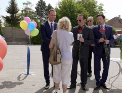 Pred kultúrnym domom