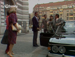 Před domem Krnáčových