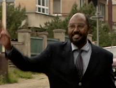 pri autobusovej zastávke