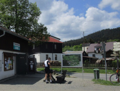 1. Maily ze záhrobí