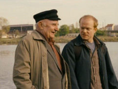 otec a syn na nábreží