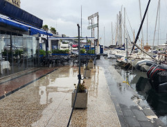 V restauraci u moře