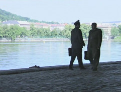 Další důstojník - II