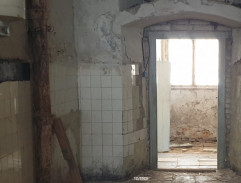 Rajóny na záchodech - II