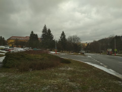 čeká na náklaďák