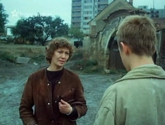 Staré sídliště s pozadím nové výstavby