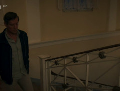 Kubelík na schodišti