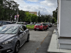 Sanitka před patologií