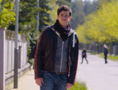 Před kočičí kavárnou