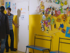 Před dětským koutkem Sluníčko