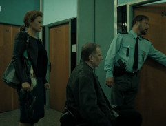 Před kanceláří pplk. Taraby