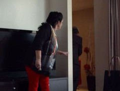 na hotelovej izbe v kúpeloch