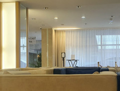 hala hotela v kúpeľoch