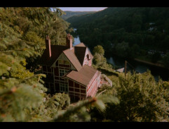 Dům Otise a jeho matky